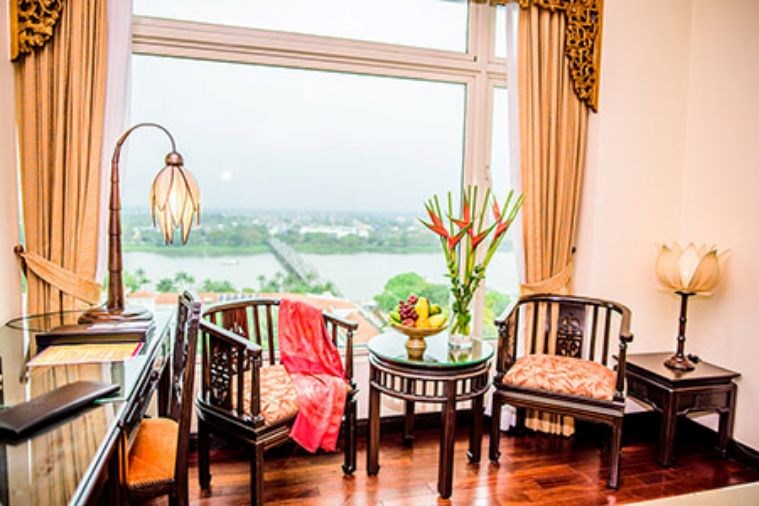 Phòng junior suite river